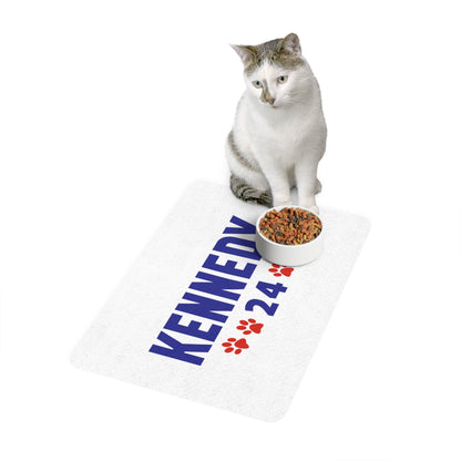 Kennedy Classic II Pet Feeding Mat - TEAM KENNEDY. All rights reserved